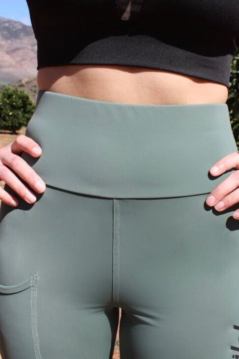 Shiloh 24/7 Leggings - Olive Green